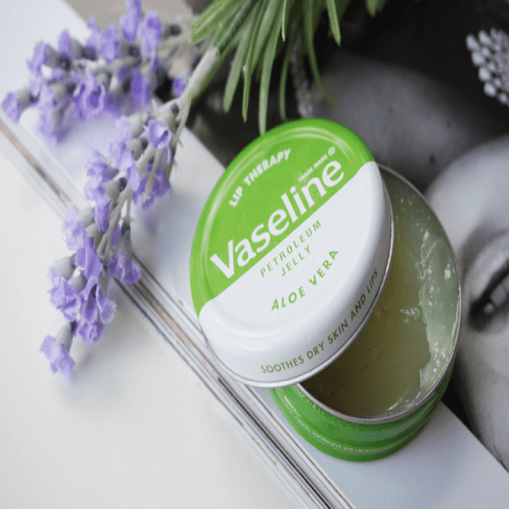 Vaseline Lip Therapy Tin Aloe Vera 20g - JOUDFI